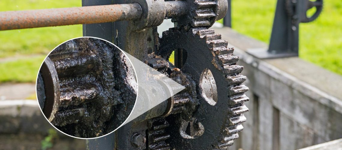 Porque a graxa fica preta